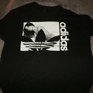 Adidas T-shirt